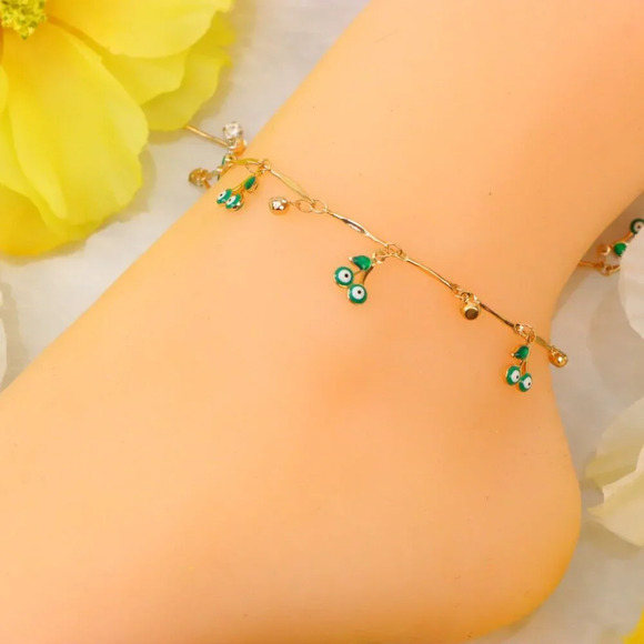 Minimalist Anklet, Sleek & Modern Design, Women’s Fashion, YC110138-A - Picture 7 of 10